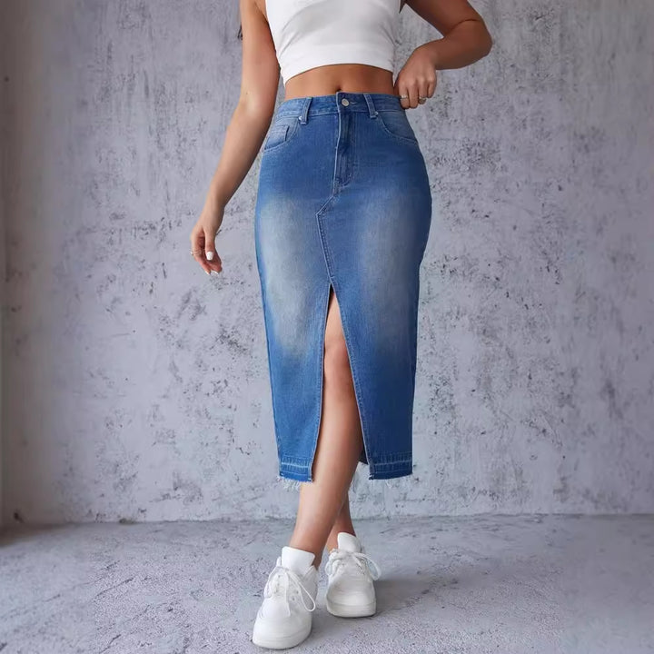 Jupe maxi en denim pour femme avec fente latérale et franges modernes Levoire