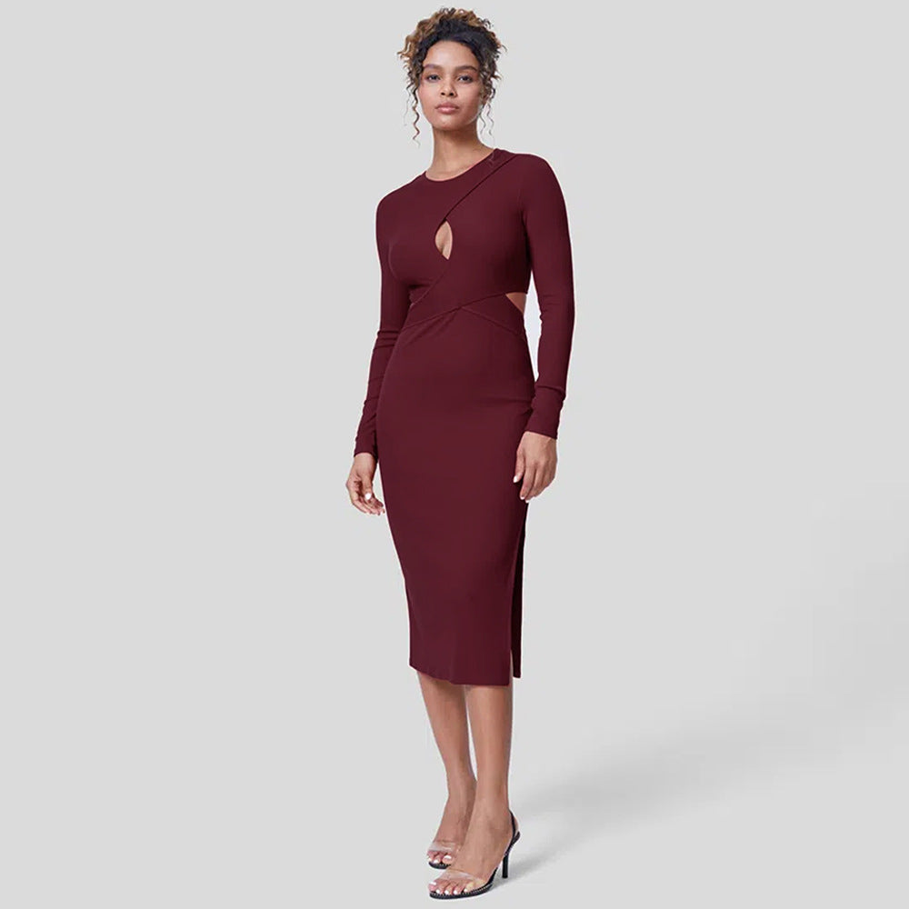 Robe midi élégante pour femmes avec des détails découpés ajustés Levoire