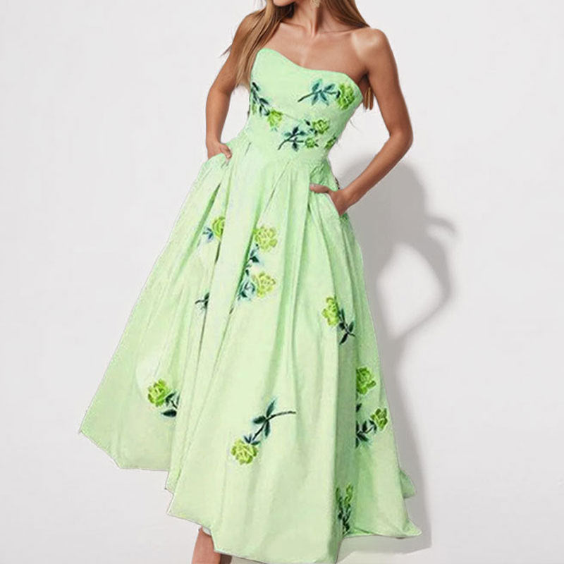 Robe maxi élégante sans bretelles pour femmes avec design floral et poches latérales Levoire