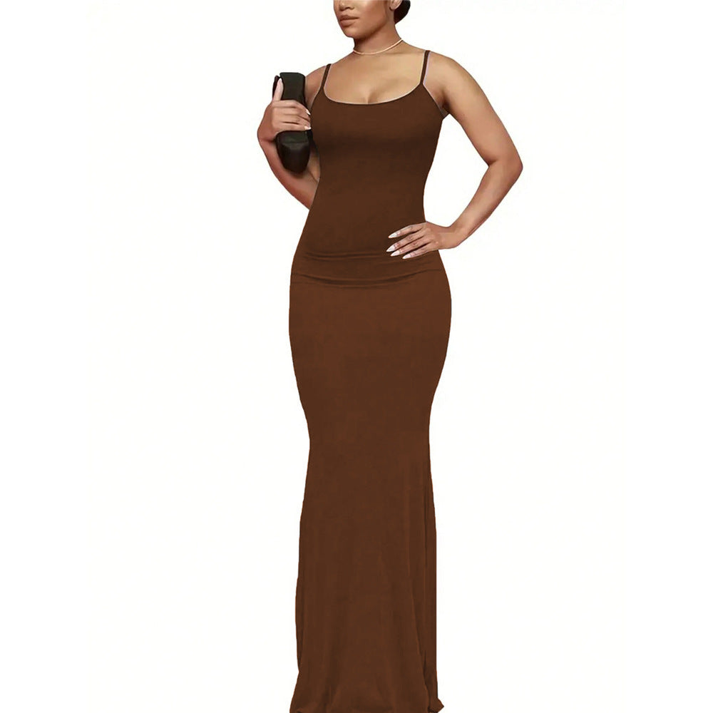 Robe maxi élégante pour femme avec des fines bretelles spaghetti et une coupe fluide Levoire
