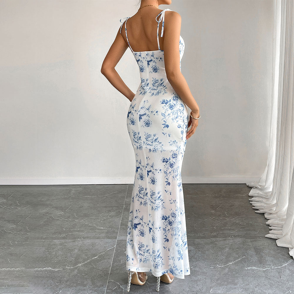 Robe maxi pour femmes avec motif floral et délicats détails volantés Levoire
