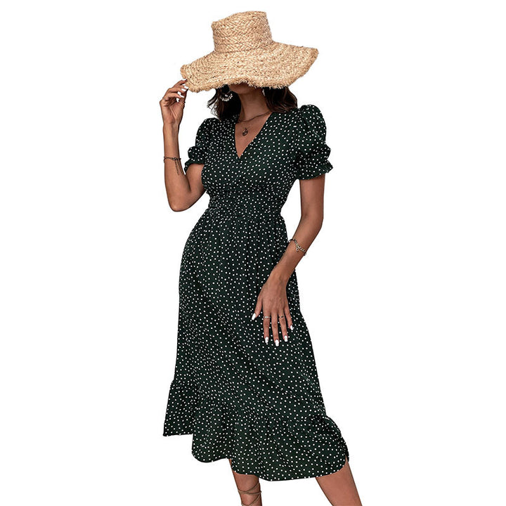 Robe d'été à pois pour femmes avec détails en volants et coupe cintrée Levoire
