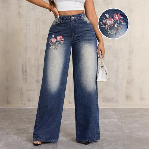 Jeans en denim larges pour femmes avec broderie florale Levoire