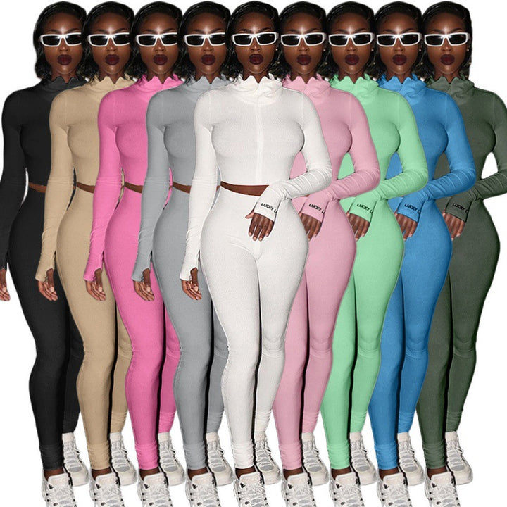 Ensemble ajusté sporty pour femmes avec col haut et détails en rib élégants Levoire