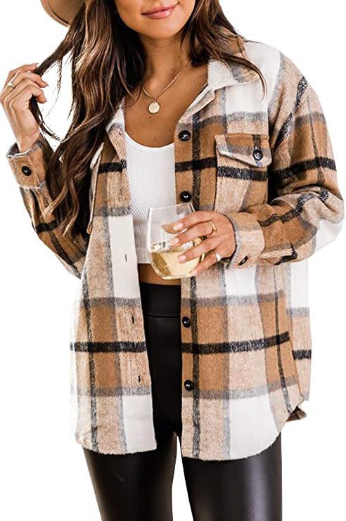 Levoire | Manteau en laine Pull en laine à manches longues Couleur camel