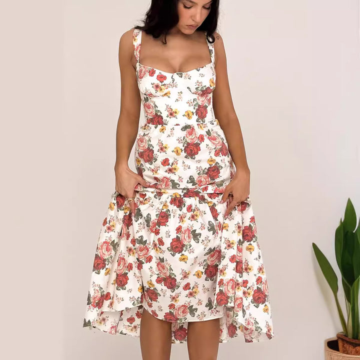 Robe maxi à motifs floraux pour femmes avec corsage ajusté et jupe évasée Levoire
