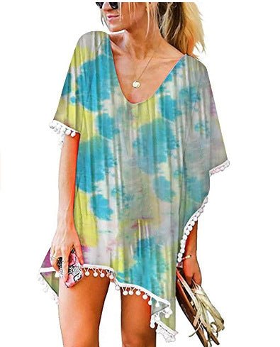 Tunique de plage pour femmes avec design floral et style poncho Levoire