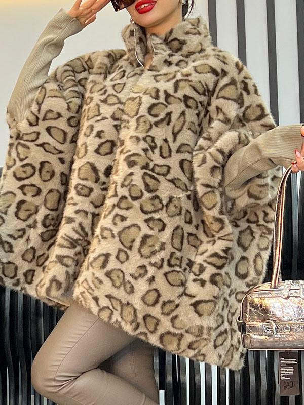 Manteau matelassé pour femmes avec motif léopard et col montant Levoire