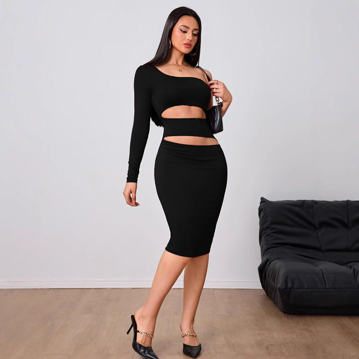Robe midi découpée ajustée pour femme avec design asymétrique et manches longues Levoire