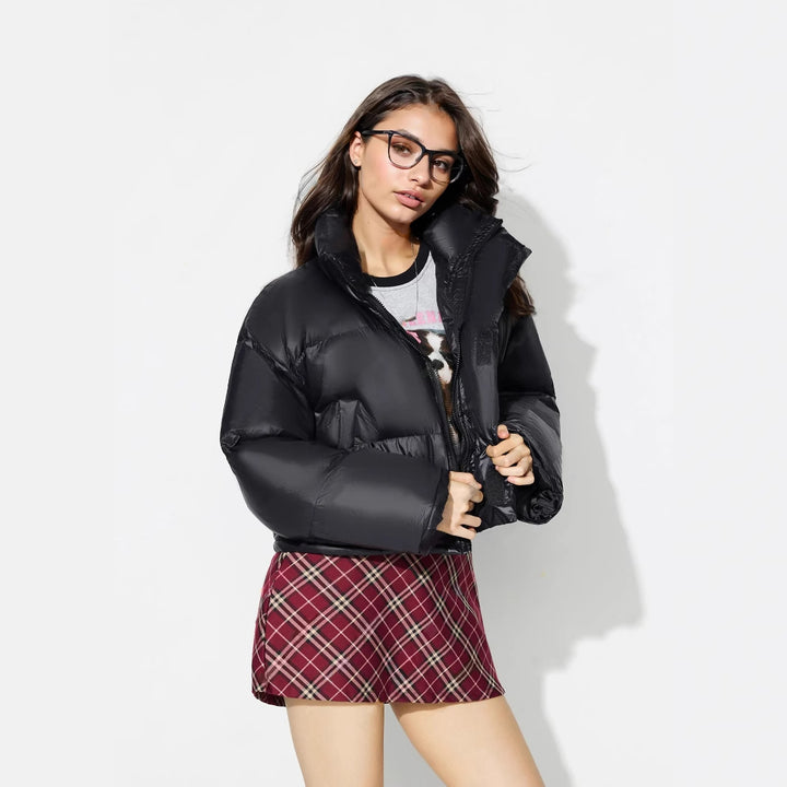 Veste en duvet tendance pour femmes avec épaules tombantes et col tendance Levoire