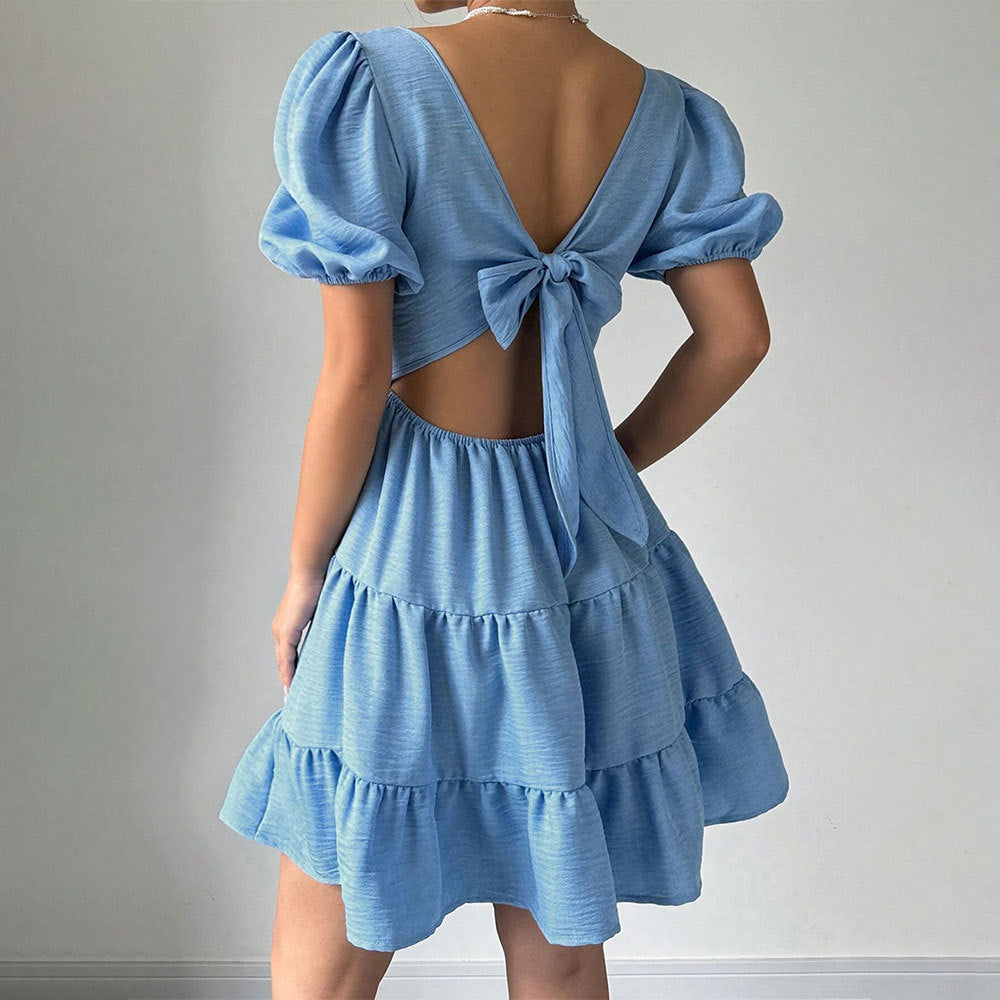 Robe pour femmes avec des manches bouffantes et un ourlet à volants Levoire