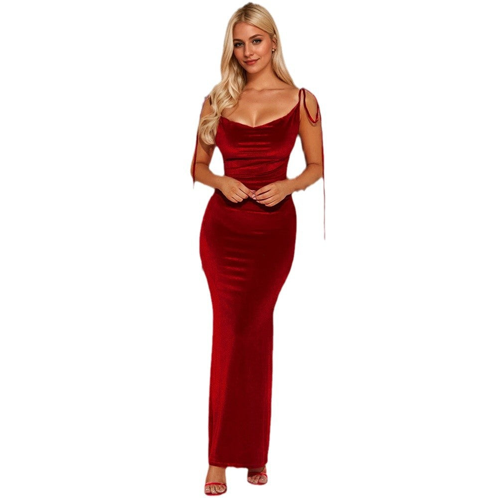 Robe maxi élégante pour femmes avec des bretelles spaghetti raffinées Levoire