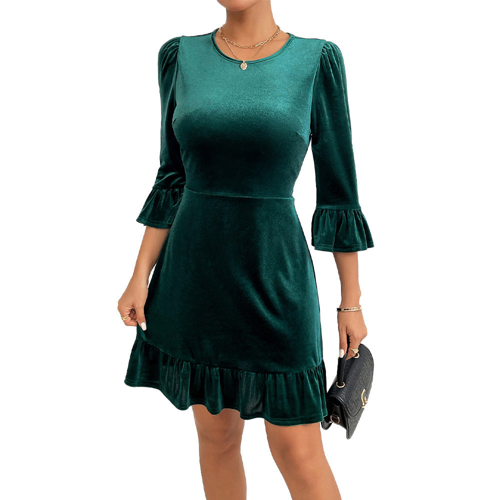 Robe minime en velours pour femmes avec des détails froncés et des manches volumineuses Levoire