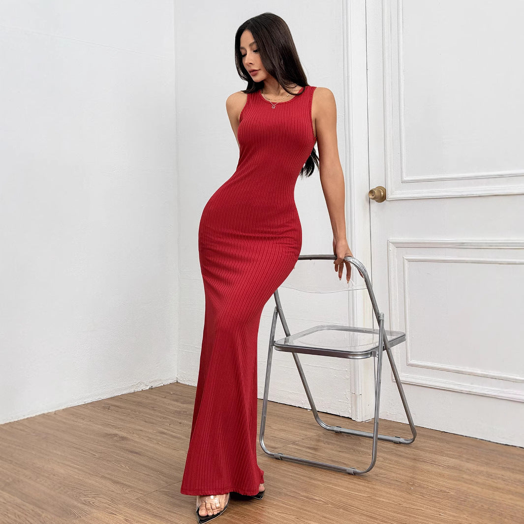 Robe maxi côtelée ajustée pour femmes avec élégante encolure ronde Levoire