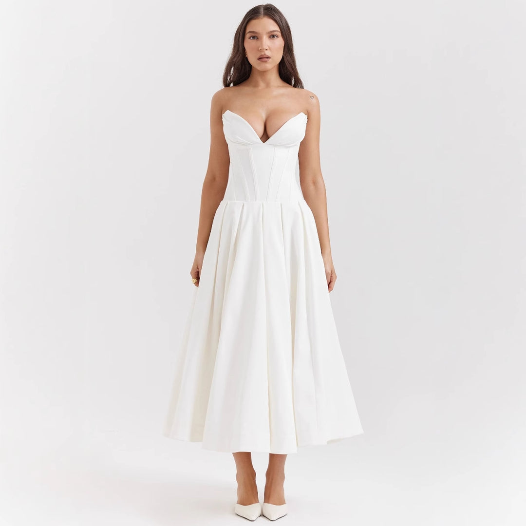 Robe Maxi Couture pour femmes avec un élégant décolleté cœur et une jupe évasée Levoire