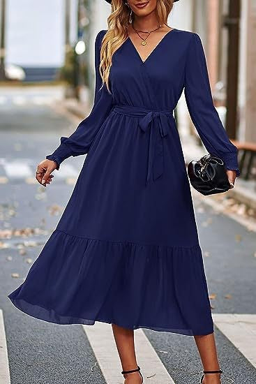 Robe midi femme avec élégant décolleté en V et ceinture à nouer Levoire