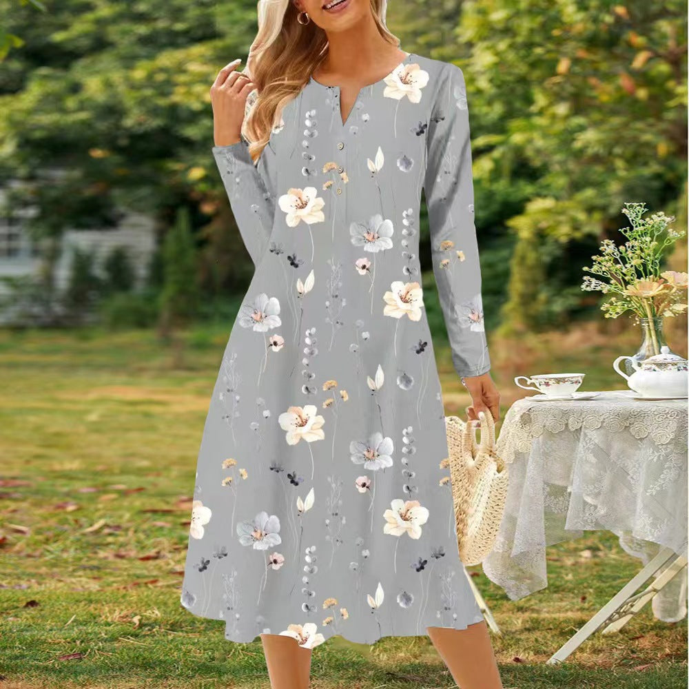 Levoire | Robe élégante pour femmes avec une broche, motif floral, décolleté en V et longues bretelles Gris