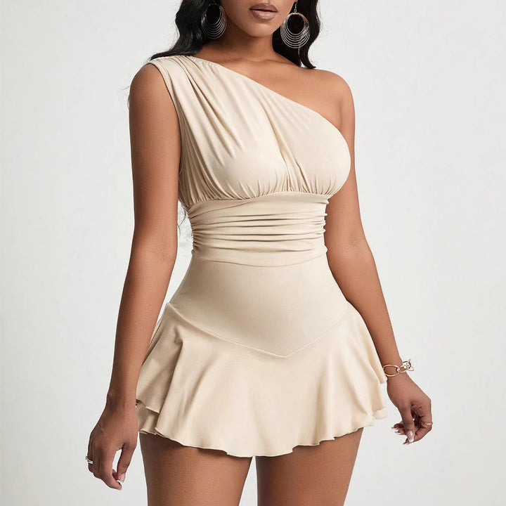 Robe mini asymétrique pour femmes en matériau doux et avec un design drapé élégant Levoire