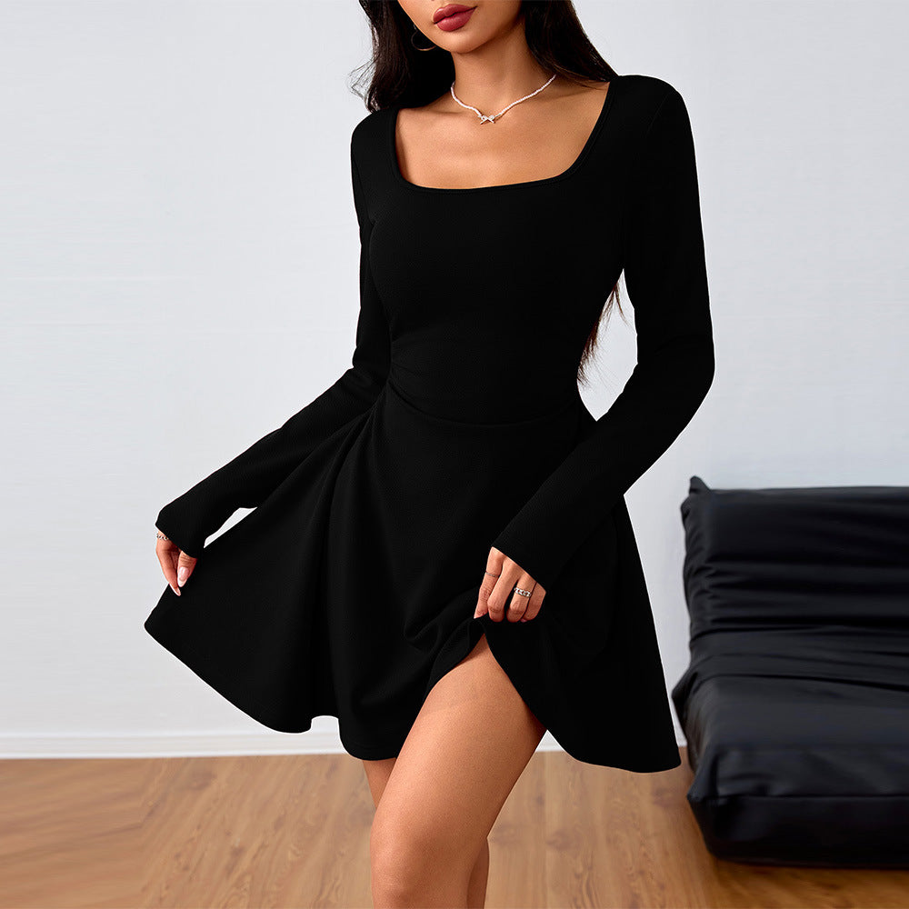 Robe mini femme avec décolleté carré et jupe évasée Levoire