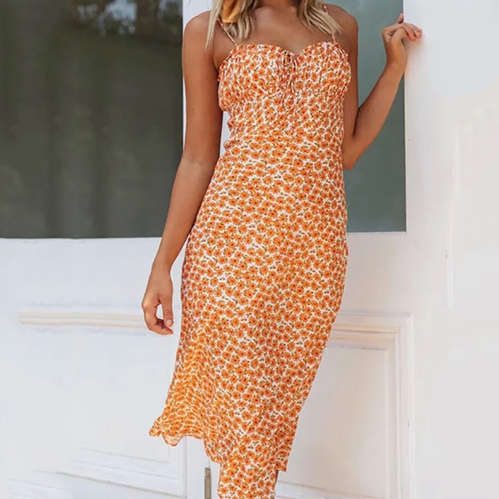 Robe midi florale ajustée pour femme avec une coupe slim et des fronces Levoire