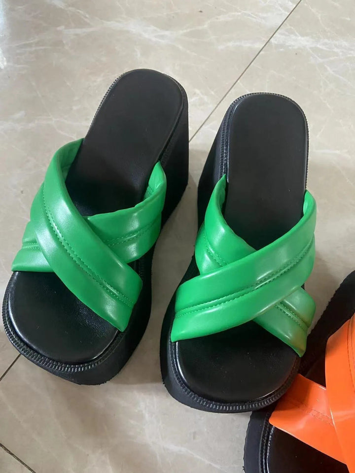 Levoire | Sandales à talons hauts croisées pour femmes Vert
