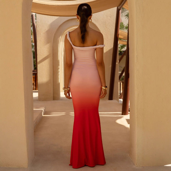 Robe Maxi Élégante pour Femmes avec Design Bardot et Fronces Levoire