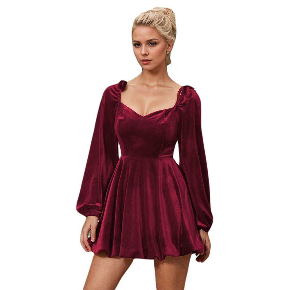Robe Mini en Velours pour Femmes avec Manches Volantes et Décolleté en Cœur Élégant Levoire