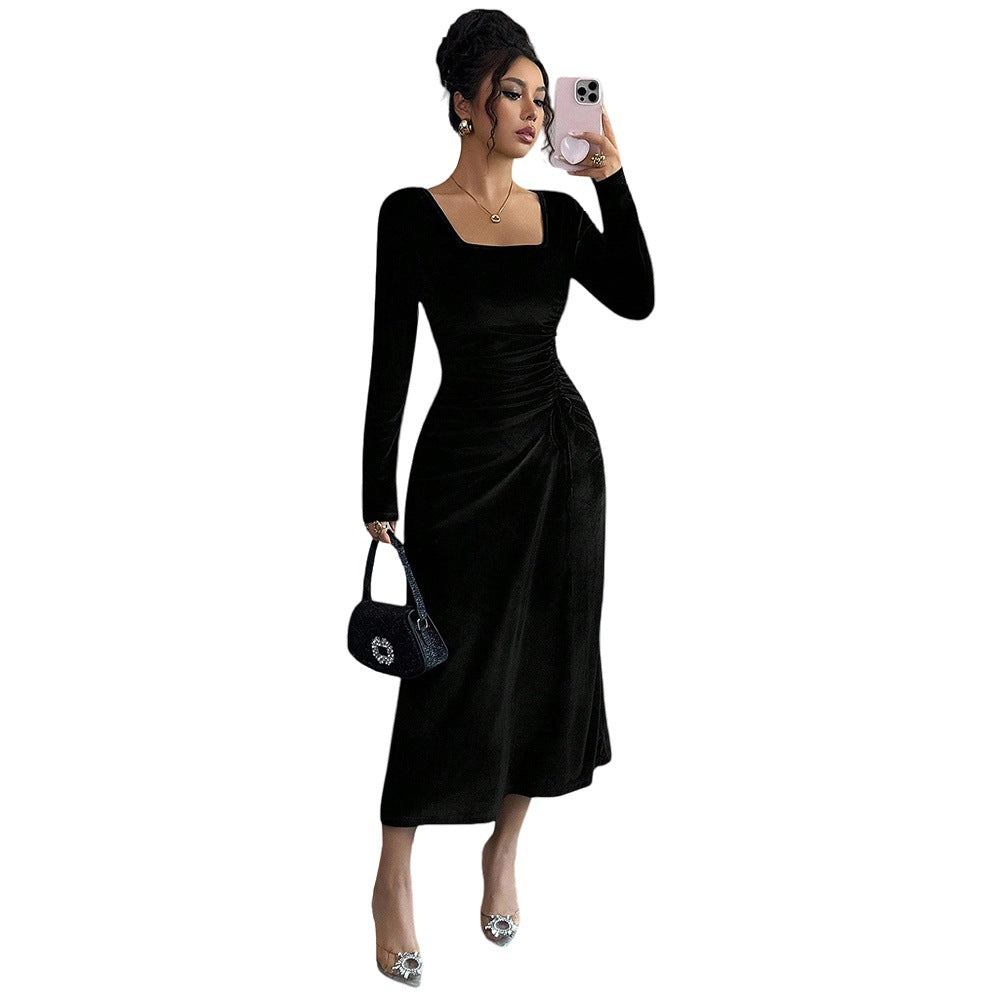 Robe midi femme avec un élégant décolleté carré et des détails de volants raffinés Levoire