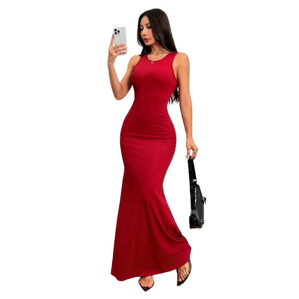Robe maxi côtelée ajustée pour femmes avec élégante encolure ronde Levoire
