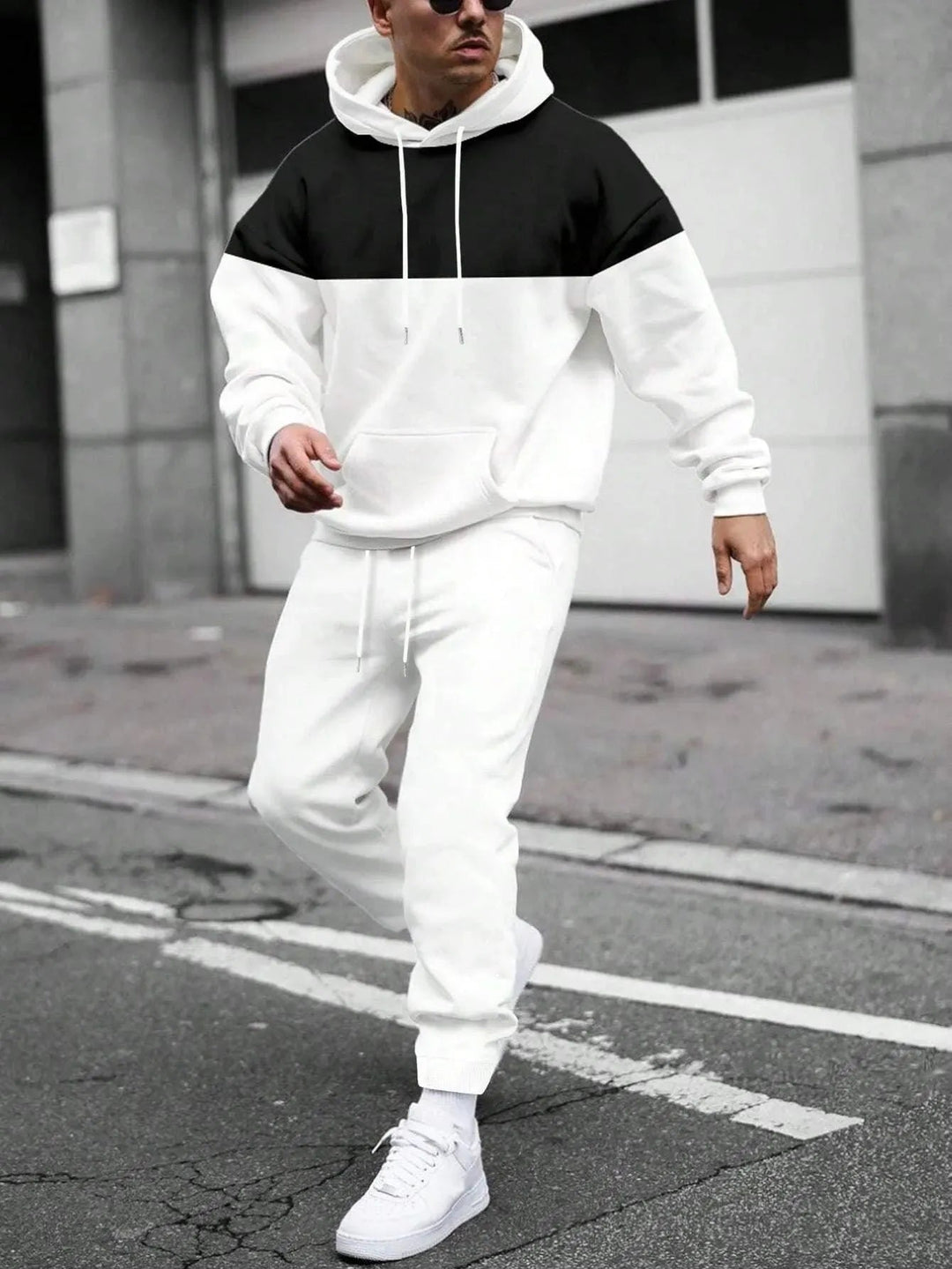 Levoire | Tenue de sport large et polyvalente à rayures G50Z128