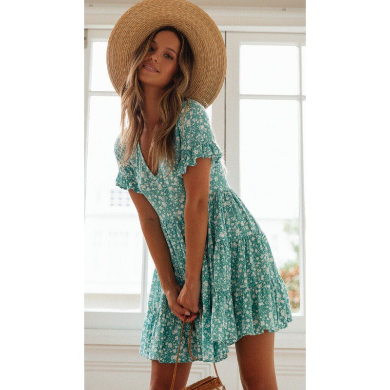Robe d'été pour femme avec des détails de volants floraux et une silhouette aérienne Levoire