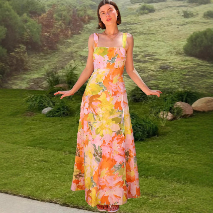 Robe maxi florale pour femmes avec coupe ajustée et bretelles spaghetti Levoire