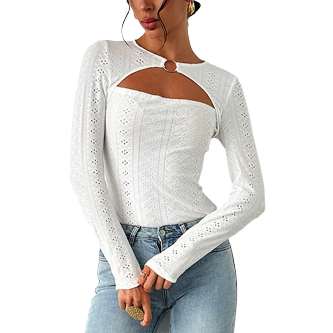 Chemise à manches longues pour femmes avec des détails découpés décoratifs et un tissu en coton confortable Levoire