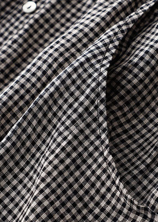 Levoire | Robe noire à carreaux avec col Peter Pan