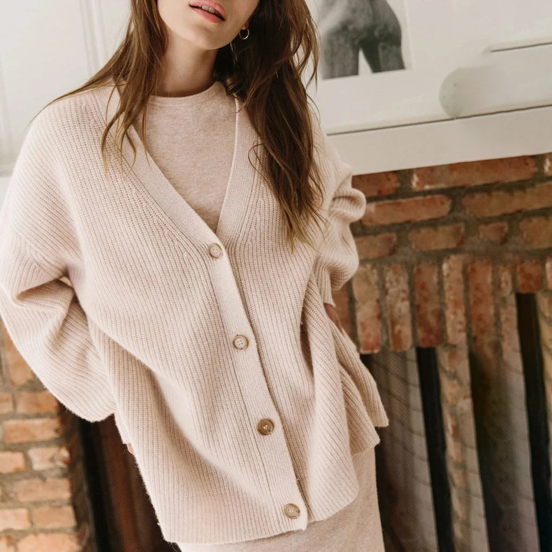 Levoire | Eng Ajustée Veste En Tricot Pour Femmes Flocons d'avoine