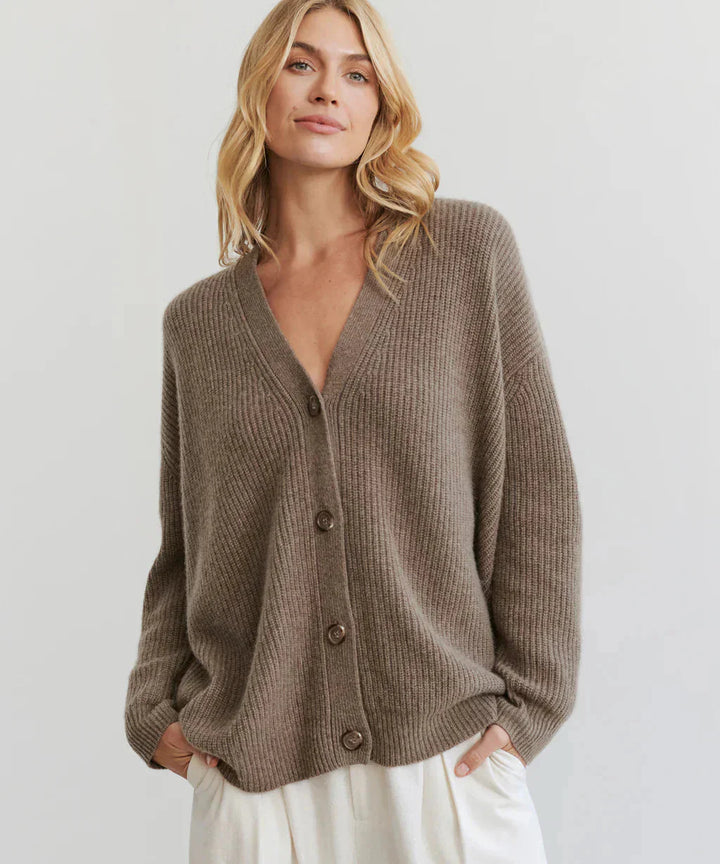 Levoire | Gilet Pour Femmes Avec Fermeture À Boutons Et Décolleté En V En Cachemire Tricoté Braun