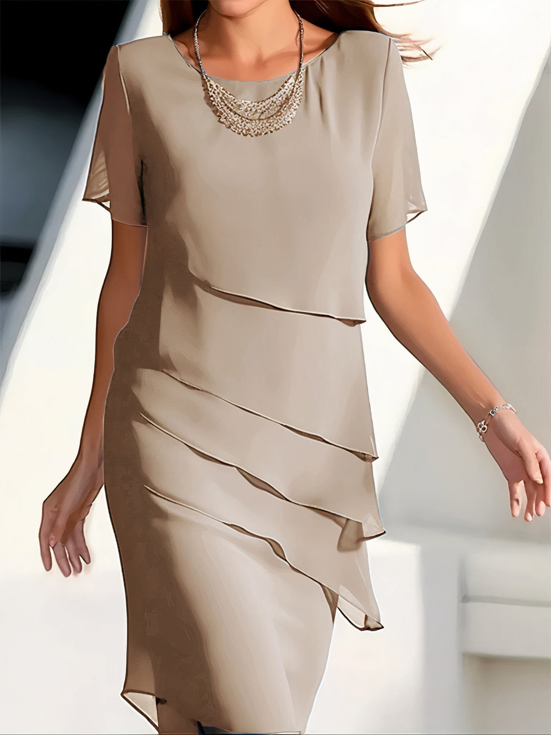 Levoire | Robe de soirée relaxante et intemporelle Khaki