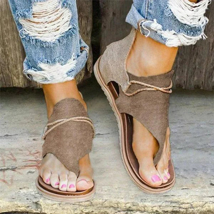 Levoire | Sandales Pour Femmes Avec Un Style Rétro Nostalgique Braun