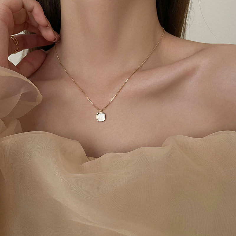 Levoire | Helmi-Pendent Collier