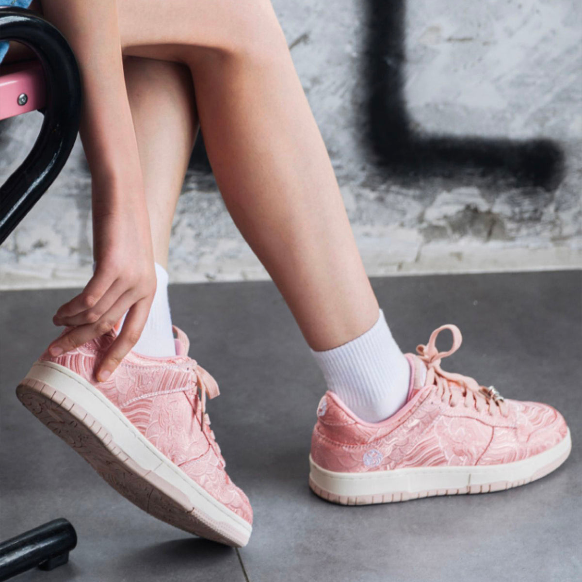 Levoire | Baskets Légères En Soie Résistante