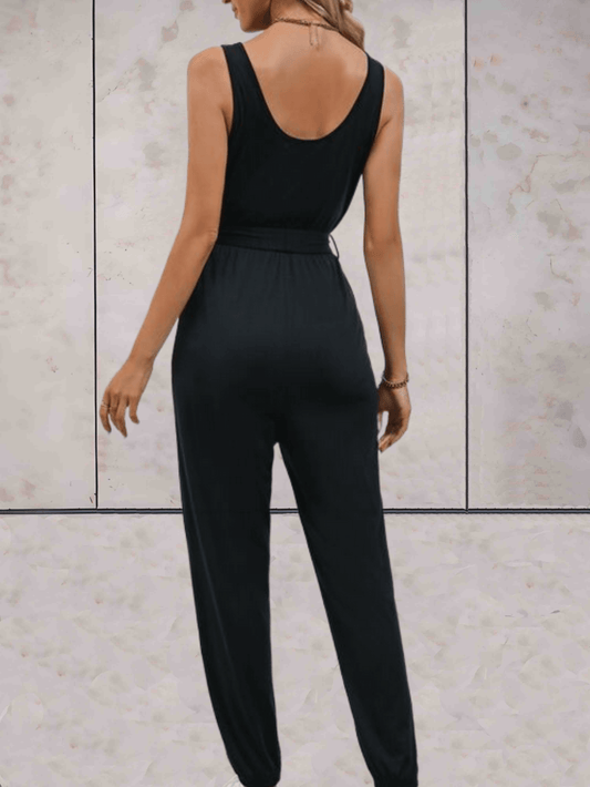 Levoire | Combinaison Unie Avec Décolleté En V Profond Et Bretelles Sans Manche