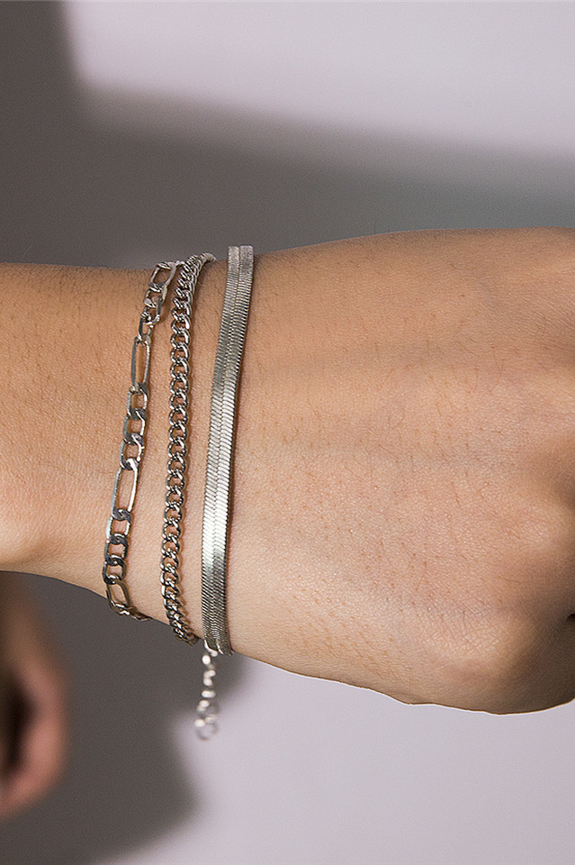 Levoire | Jupe Moniker Bracelet Chaîne Dorée Pour Femmes