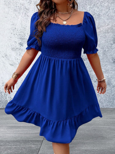 Levoire | Grande Taille Robe Smock À Manches Courtes Avec Décolleté Carré