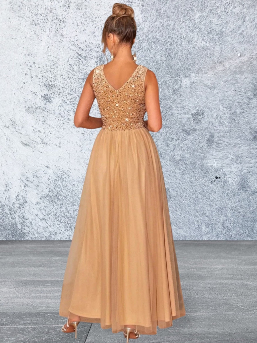 Levoire | Robe De Soirée Sans Manches À Paillettes Décolleté En V