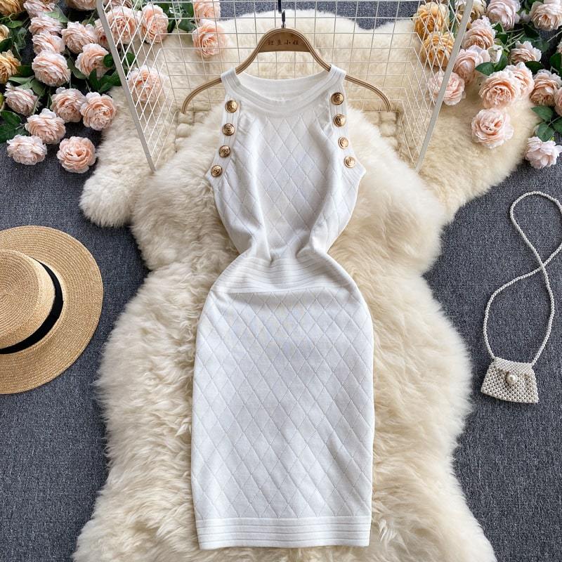 Levoire | robe sans manches courte ajustée à encolure ronde avec bouton sur le côté Une taille BLANC