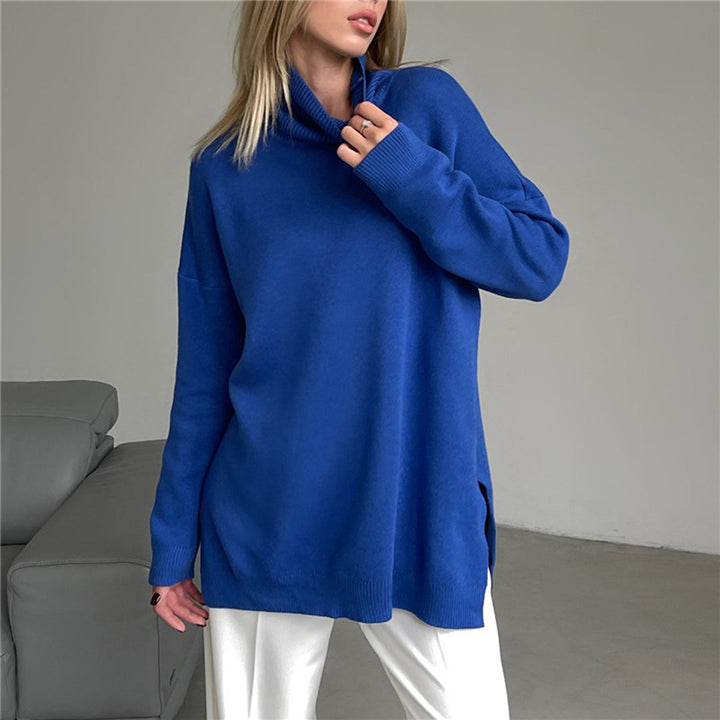 Levoire | Élégant Tricot À Fente Latérale Avec Col Bleu