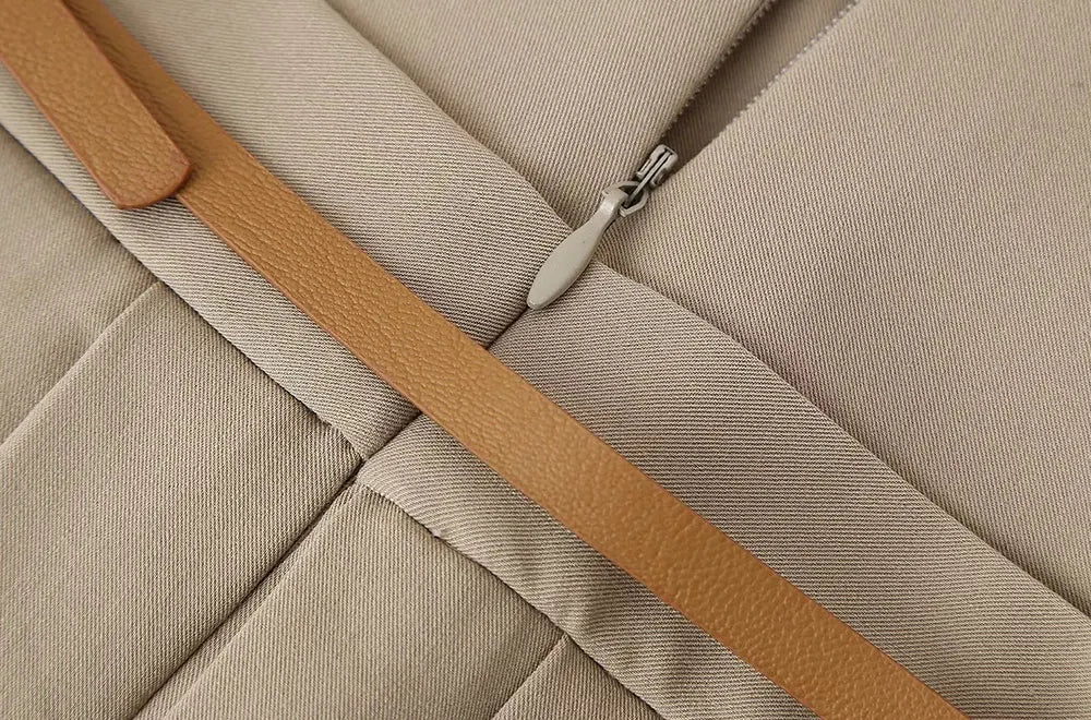 Levoire | Robe À Coutures Élégantes Pour Des Tenues Stylées
