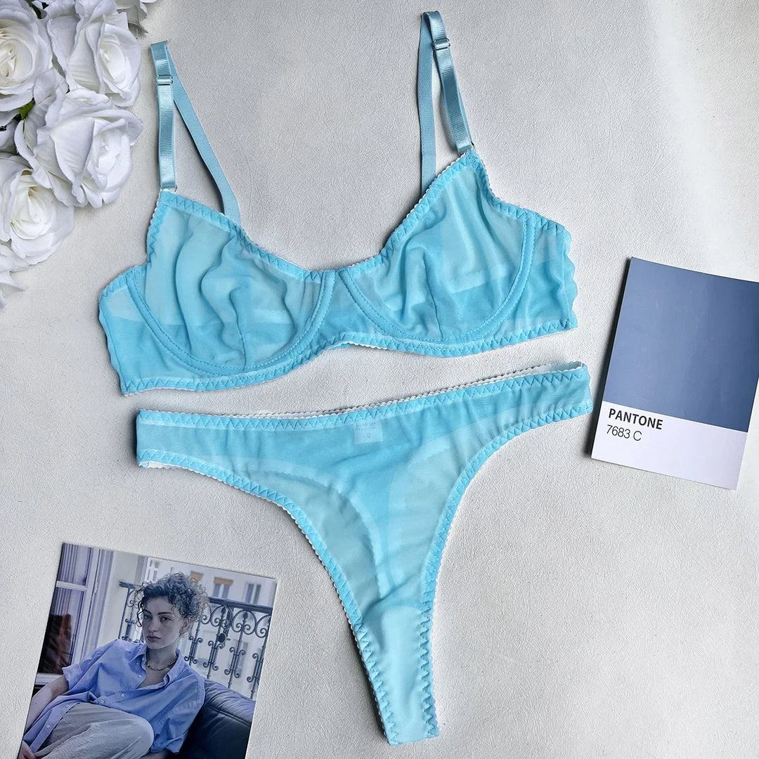 Levoire | Lingerie Entièrement Transparente bleu ciel