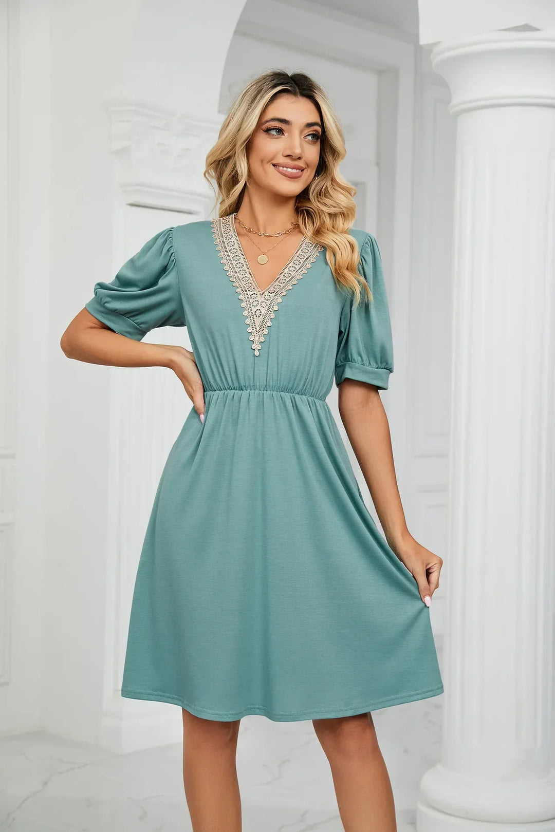 Levoire | Robe En Patchwork Simple Avec Des Pointes Pour Le Printemps/Été