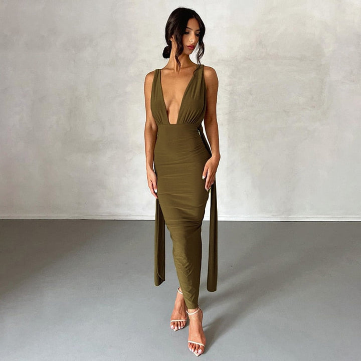 Levoire | Dyp V-Décolleté Dos Nu Sans Bretelles Maxi Robe